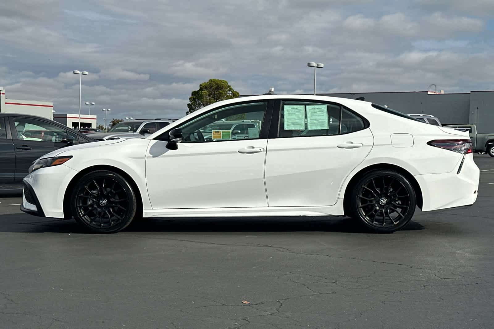 Thumbnail: 2024 Toyota Camry - 9