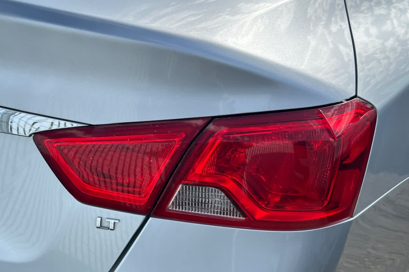 Thumbnail: 2015 Chevrolet Impala - 15