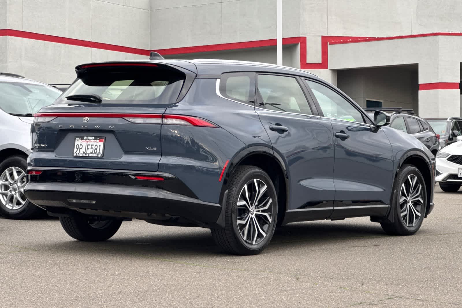 Thumbnail: 2025 Toyota Crown Signia - 2