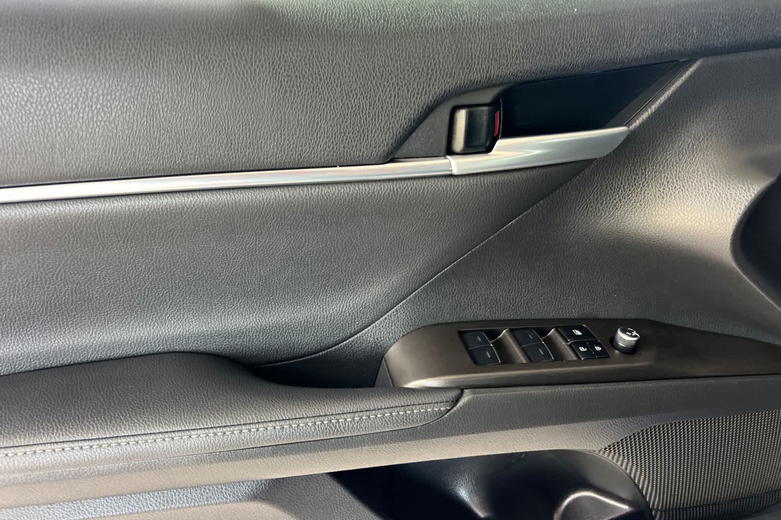 Thumbnail: 2024 Toyota Camry - 12