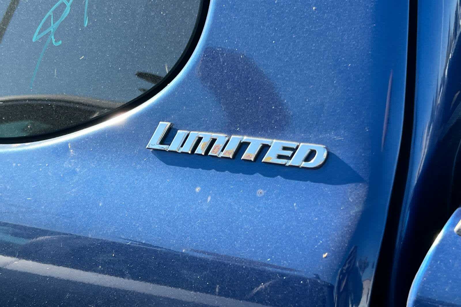 Thumbnail: 2005 Toyota Tundra - 7