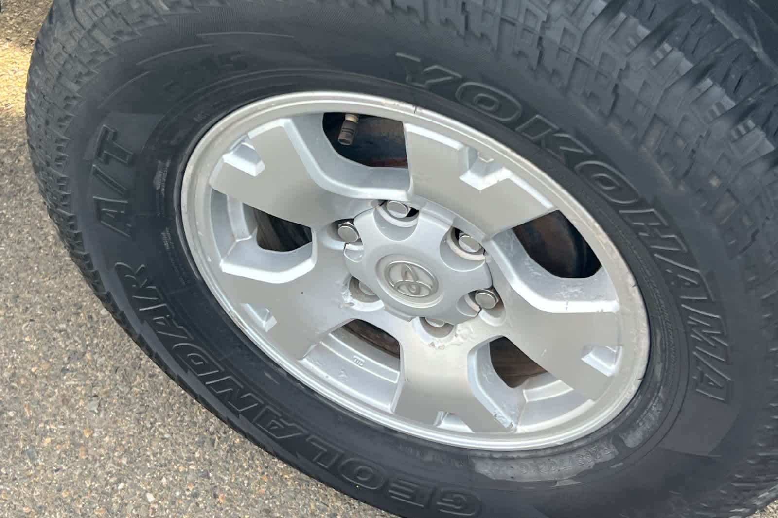 Thumbnail: 2013 Toyota Tacoma - 18