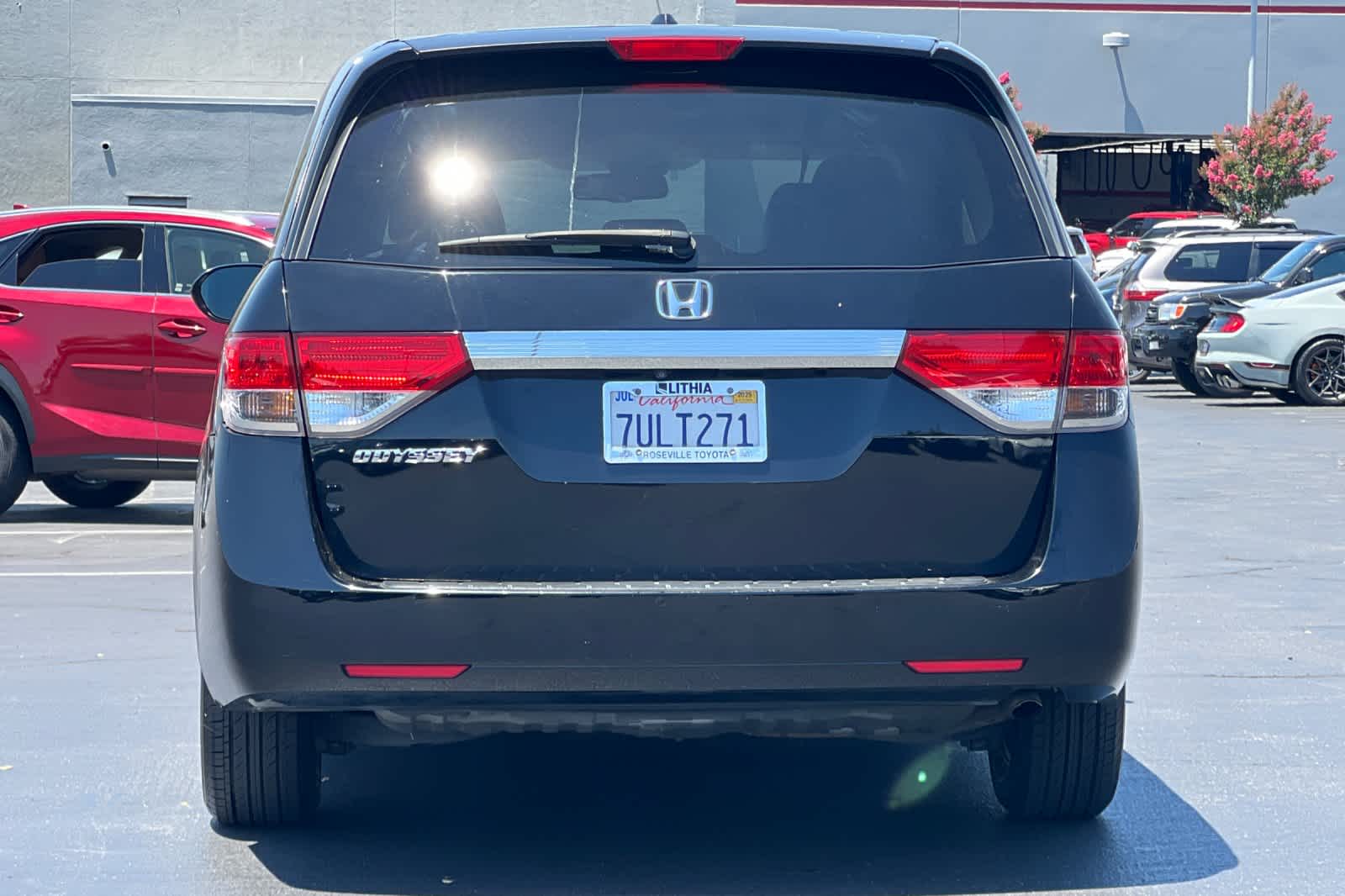 Thumbnail: 2016 Honda Odyssey - 8
