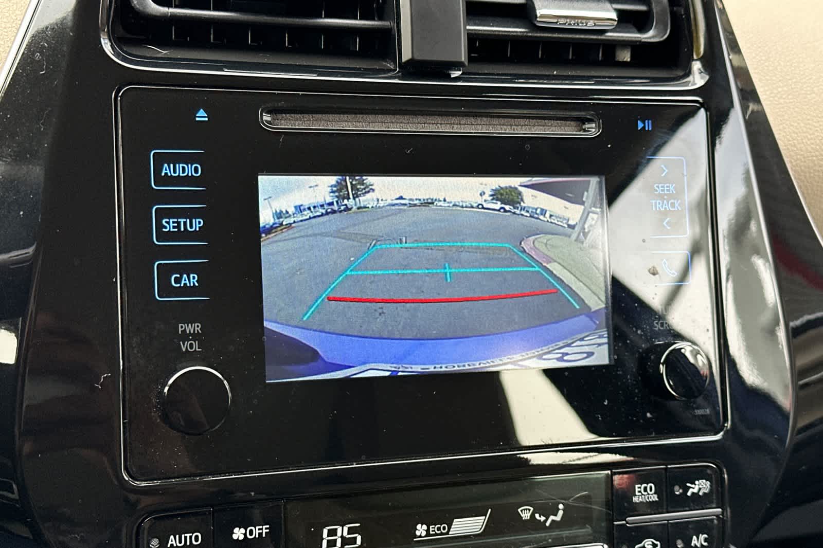 Thumbnail: 2016 Toyota Prius - 21