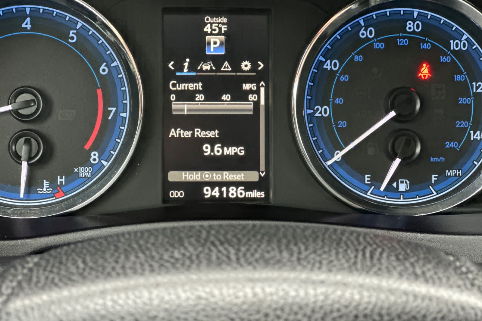 Thumbnail: 2017 Toyota Corolla - 26