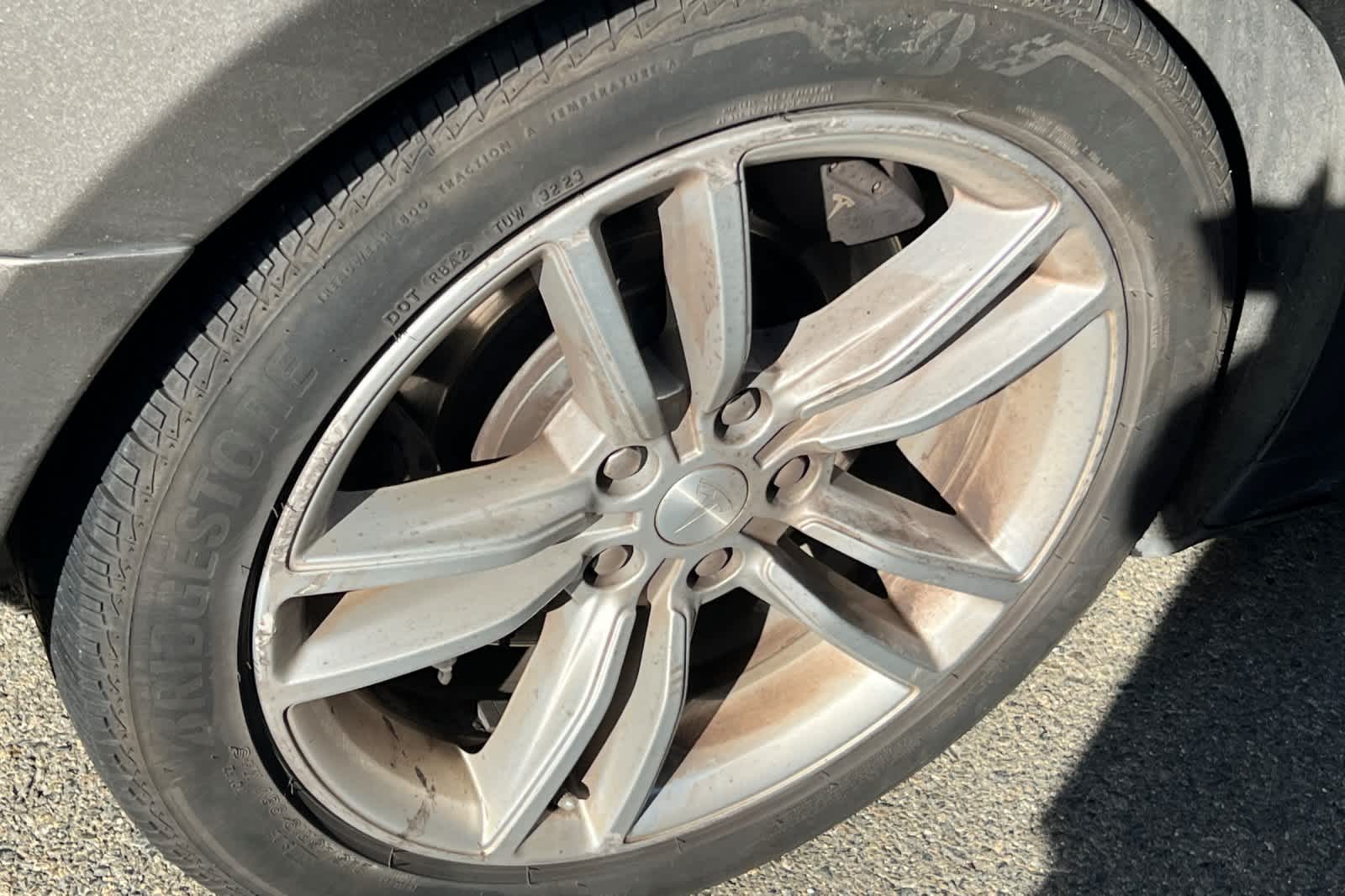 Thumbnail: 2015 Tesla Model S - 14