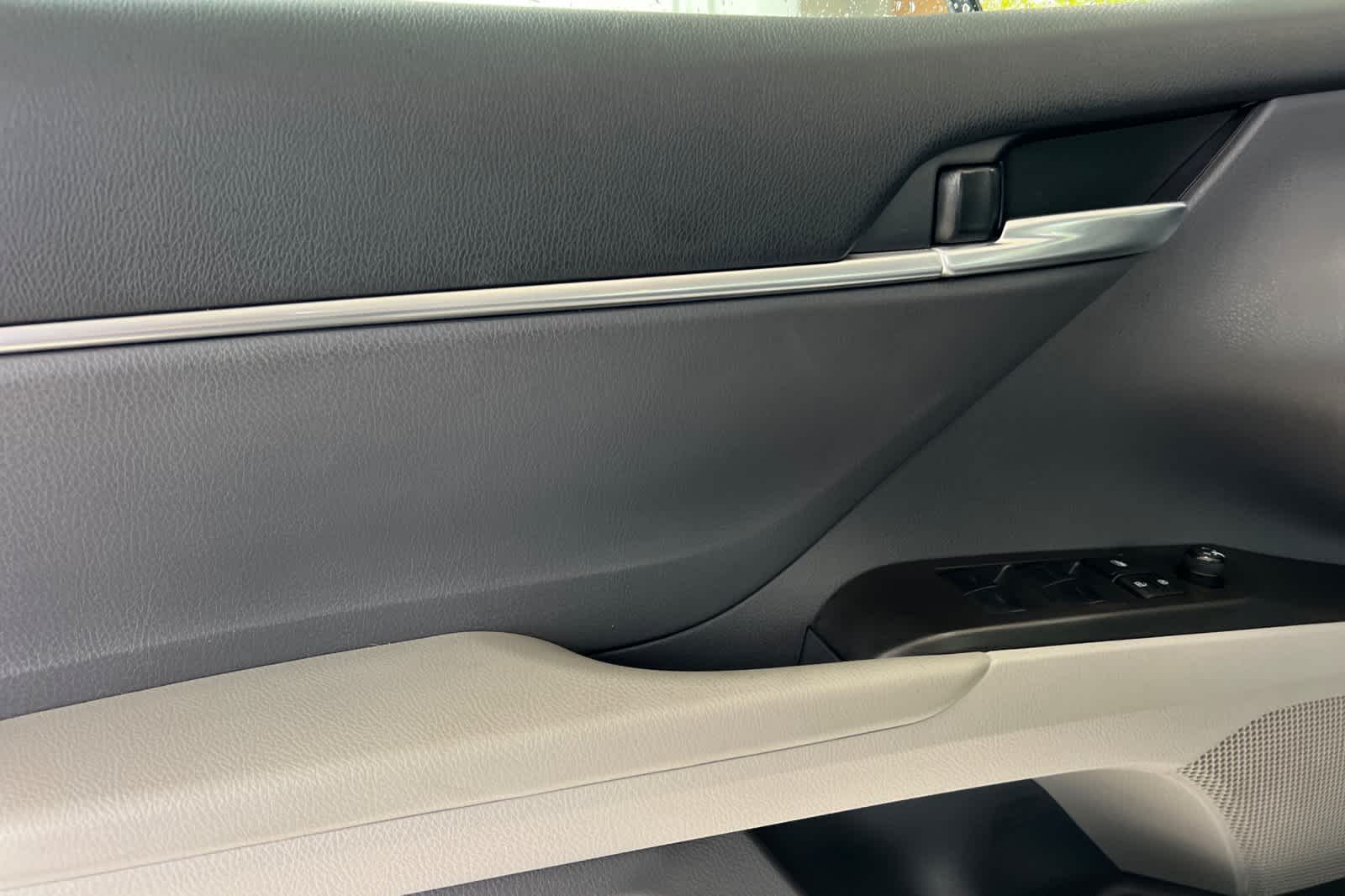 Thumbnail: 2024 Toyota Camry - 12