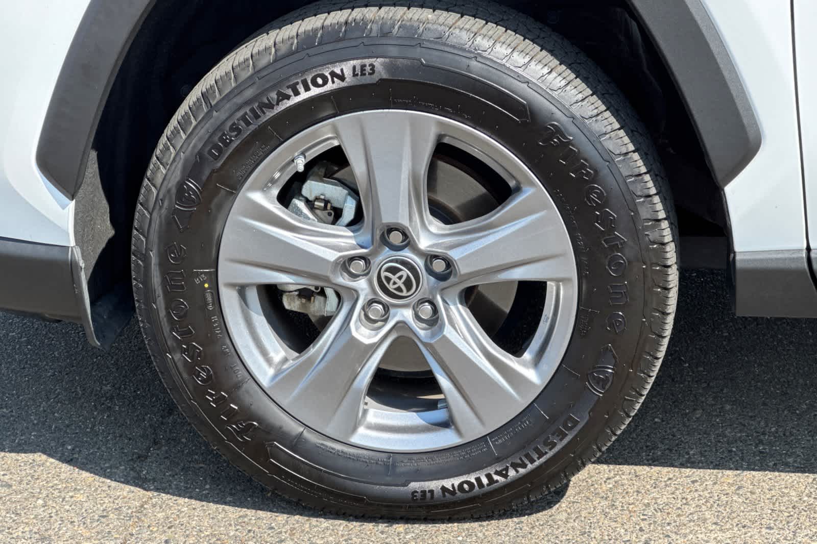 Thumbnail: 2022 Toyota RAV4 - 30