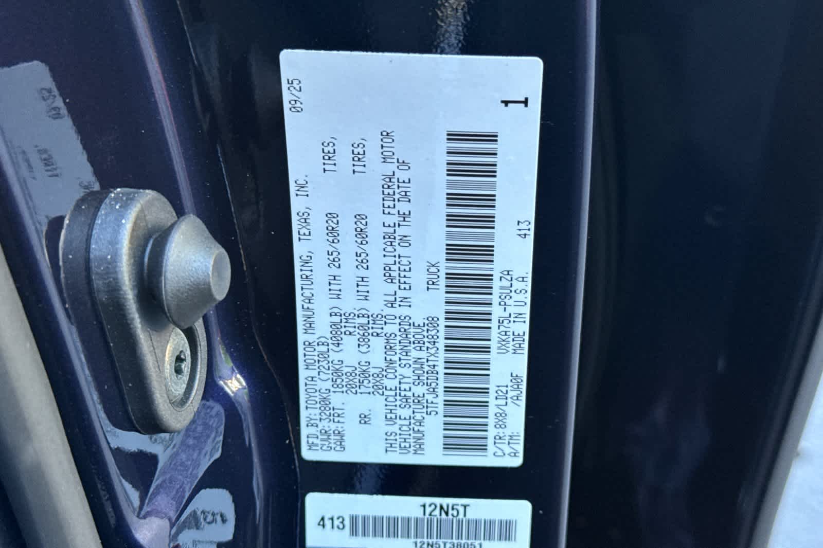 Thumbnail: 2026 Toyota Tundra - 32