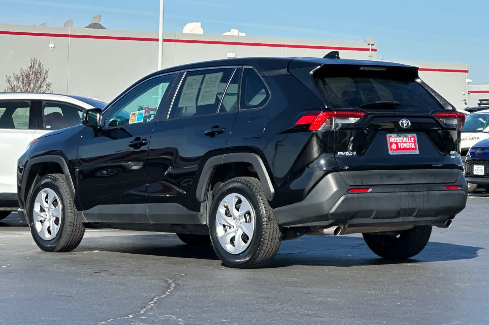 Thumbnail: 2024 Toyota RAV4 - 7