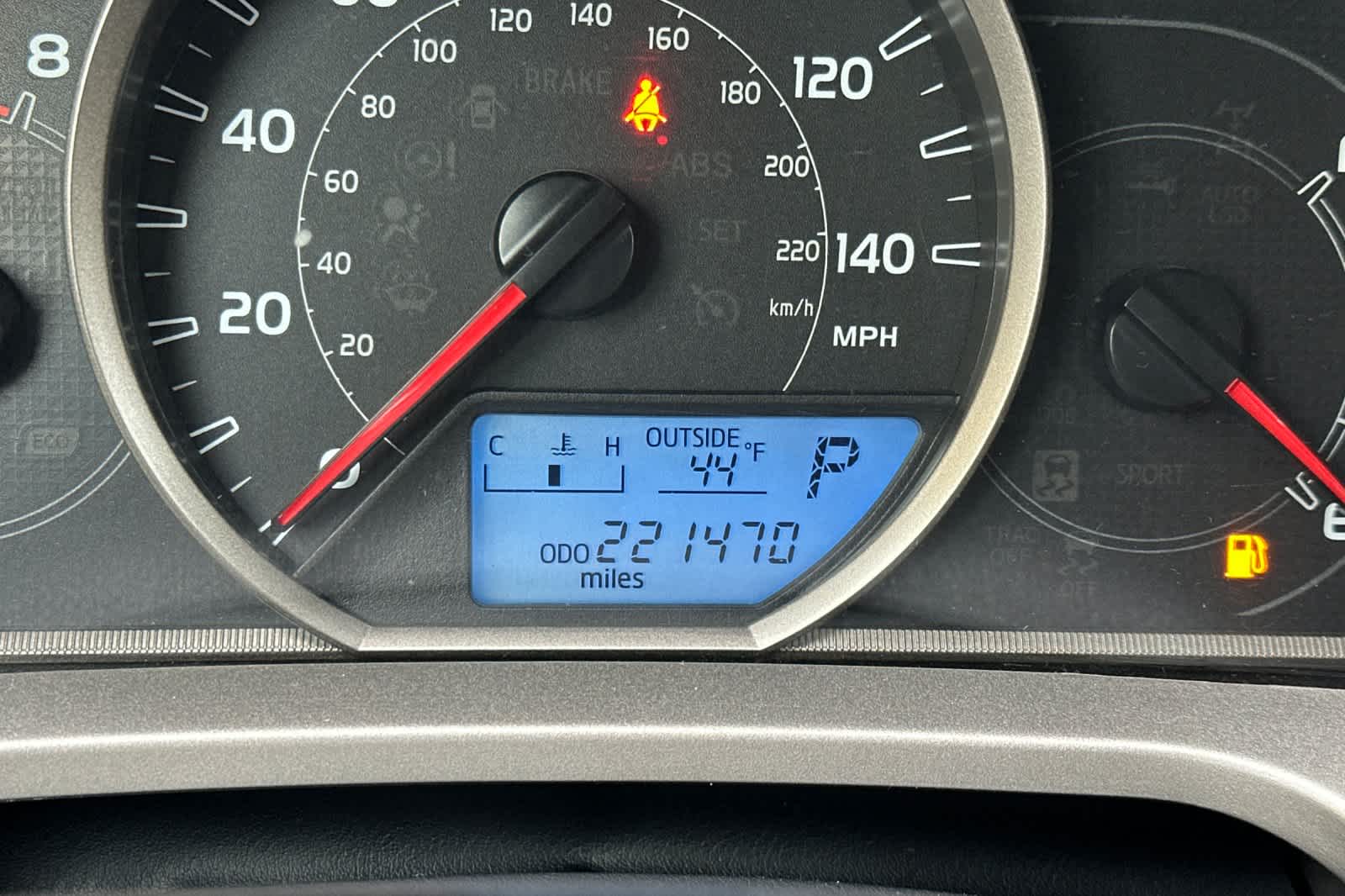 Thumbnail: 2013 Toyota RAV4 - 27