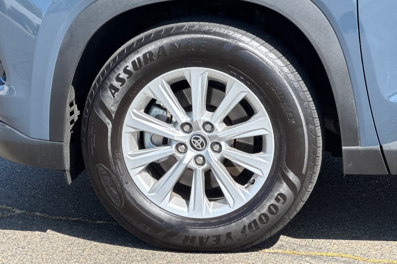 Thumbnail: 2024 Toyota Grand Highlander - 32