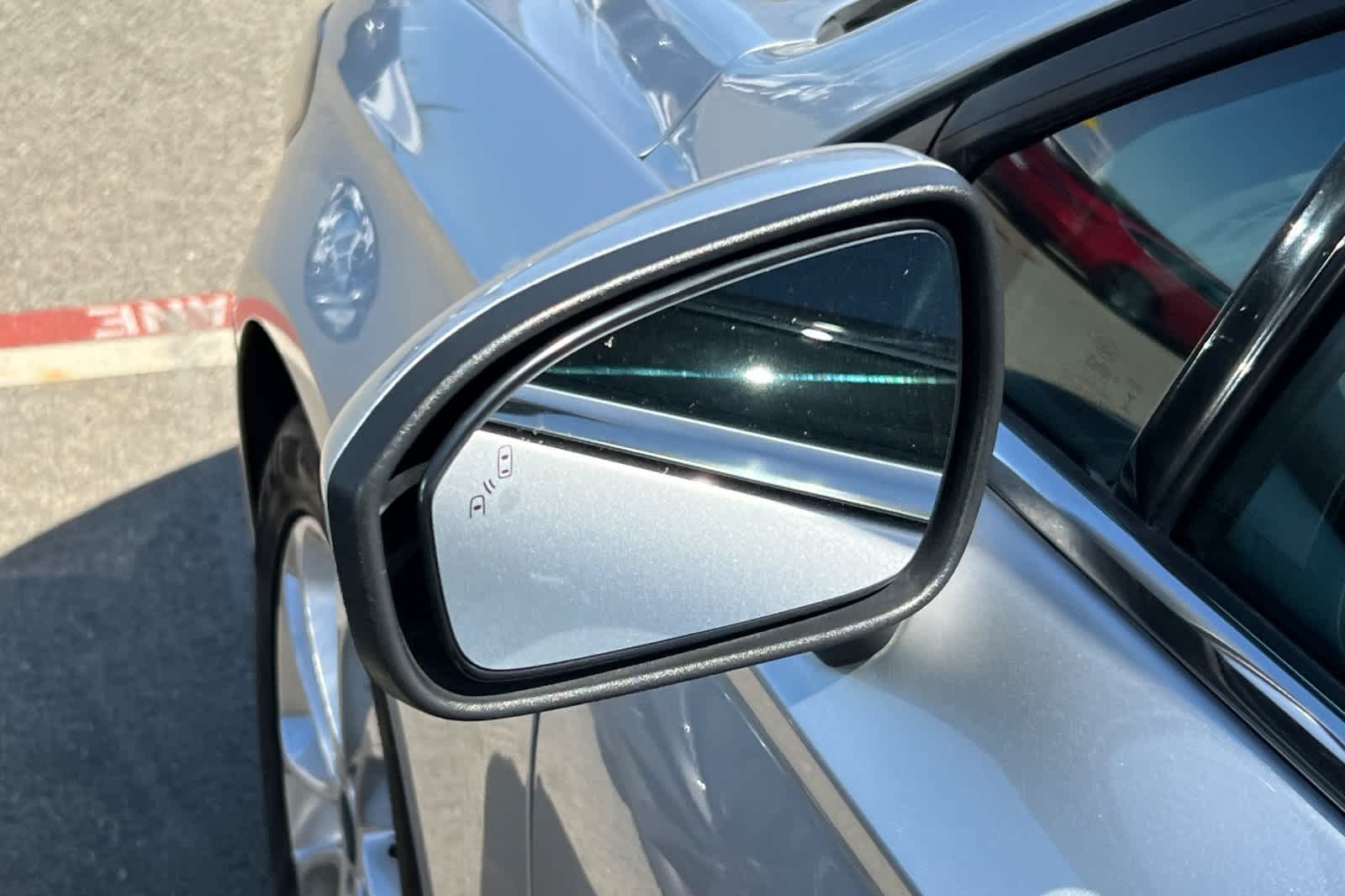 Thumbnail: 2019 Ford Fusion - 8