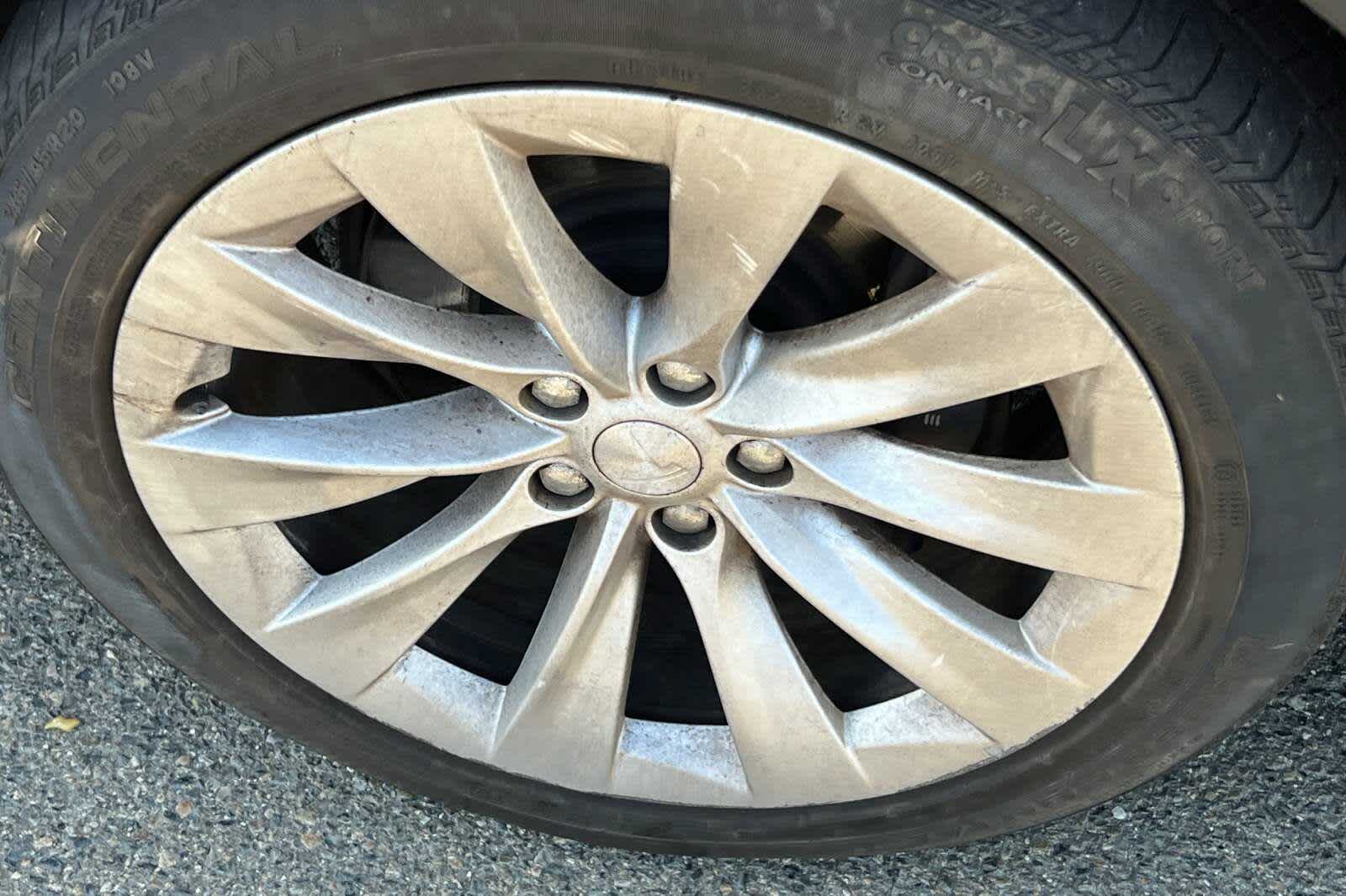 2017 Tesla Model X  22