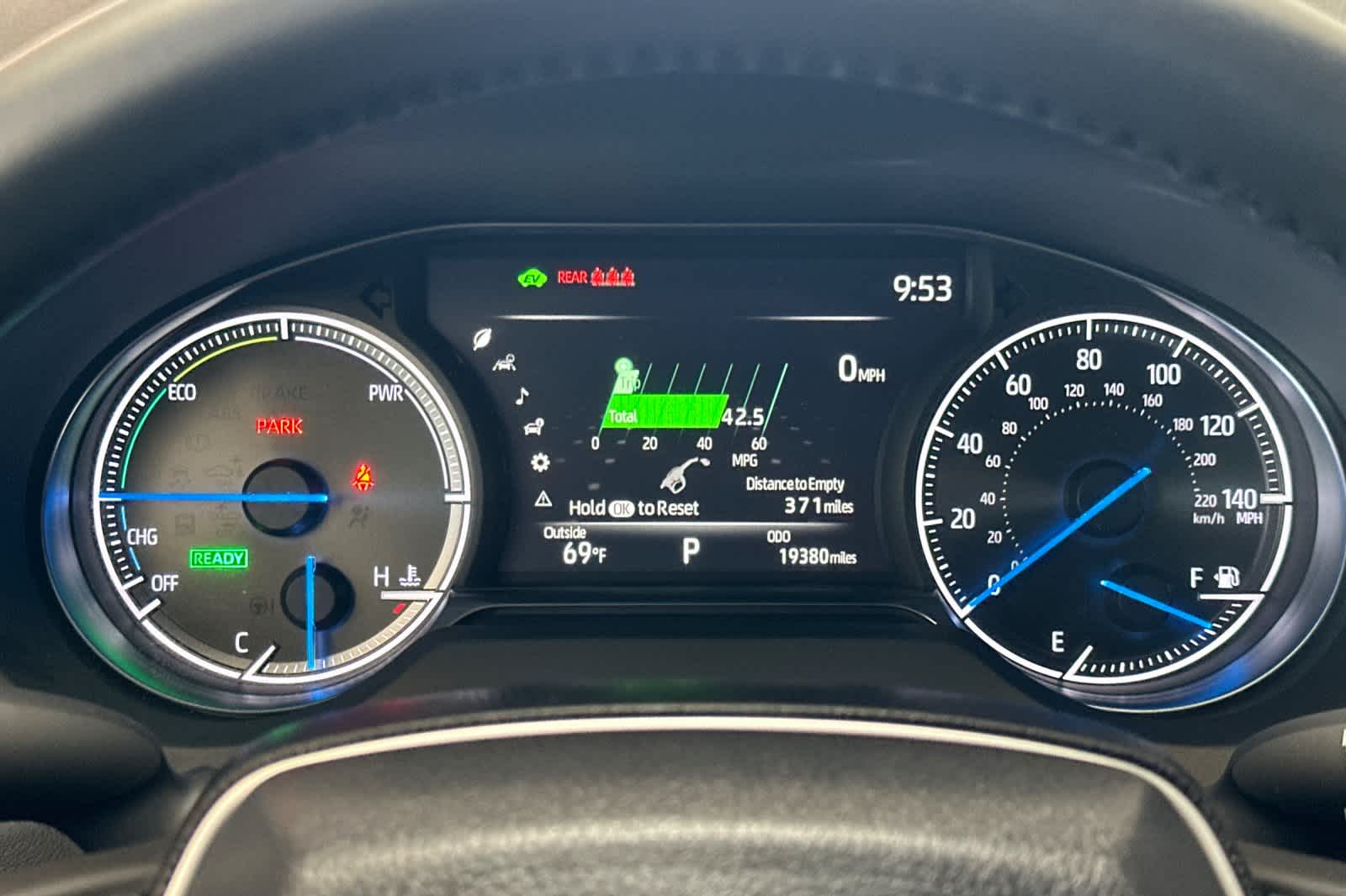 2024 Toyota Venza LE 28