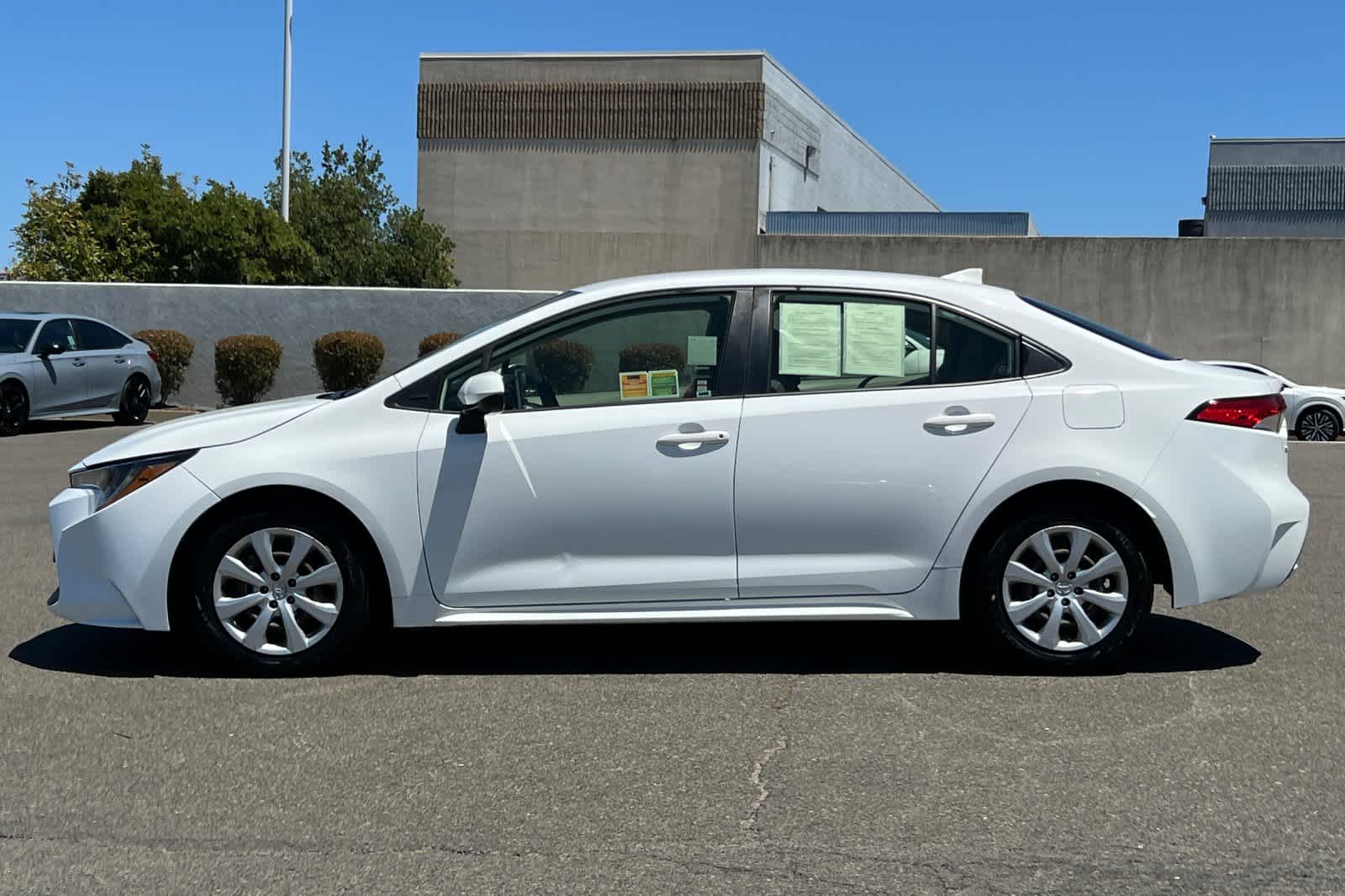 Thumbnail: 2020 Toyota Corolla - 9