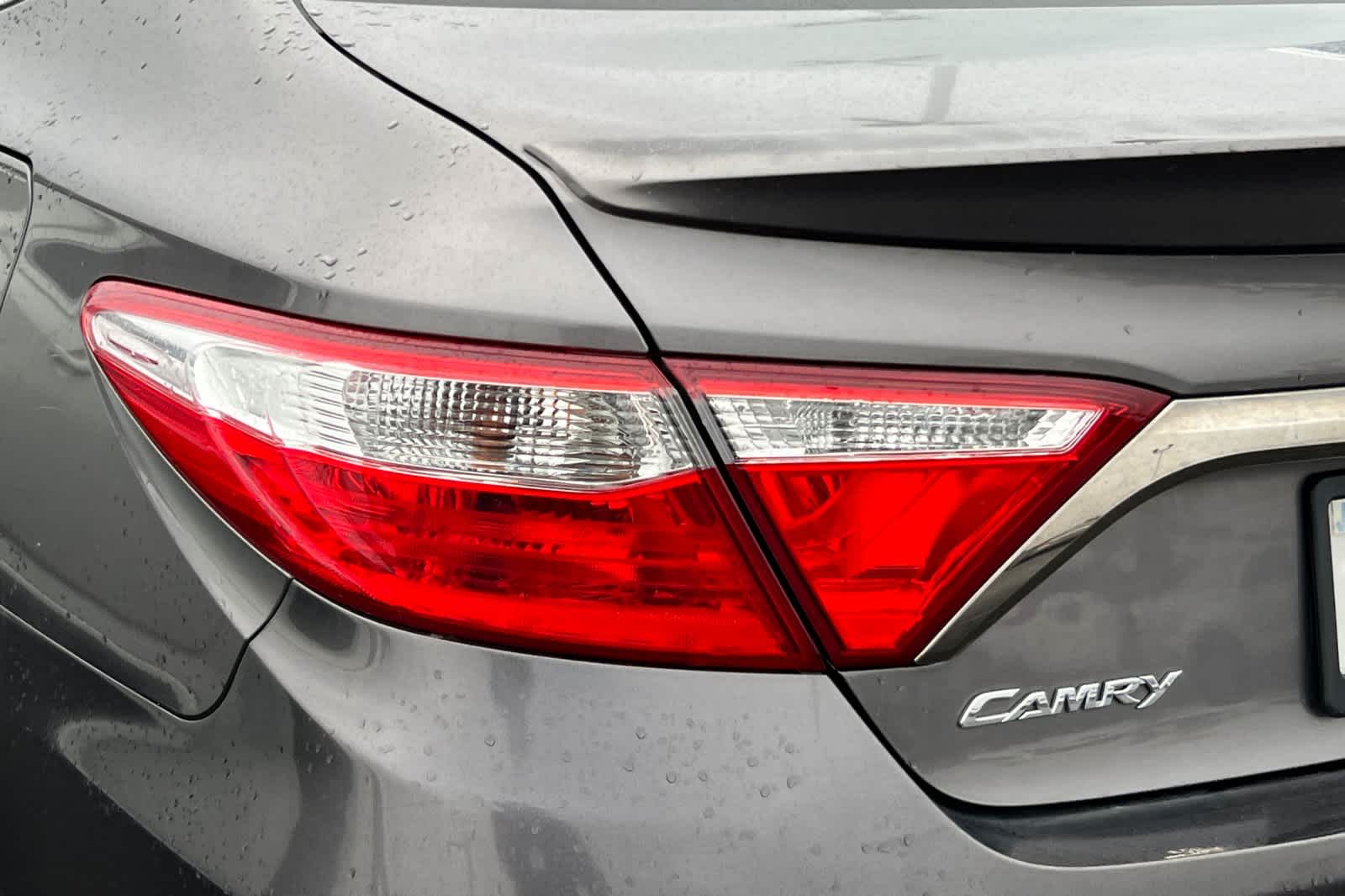 Thumbnail: 2015 Toyota Camry - 14