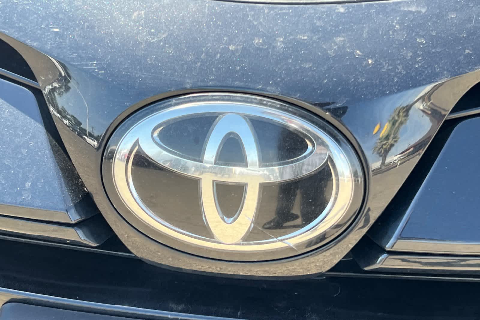 Thumbnail: 2018 Toyota Corolla - 10