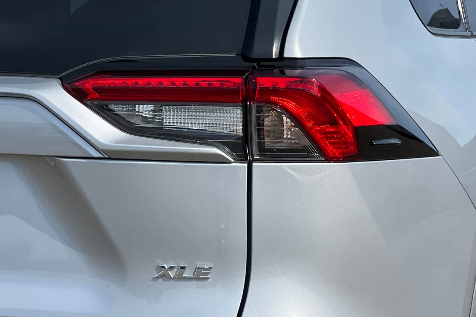 Thumbnail: 2024 Toyota RAV4 - 32