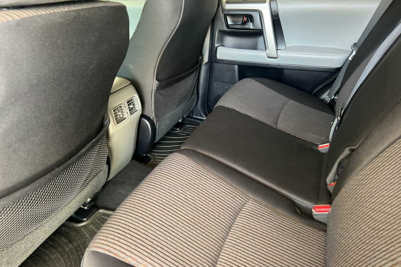 2011 Toyota 4Runner SR5 4