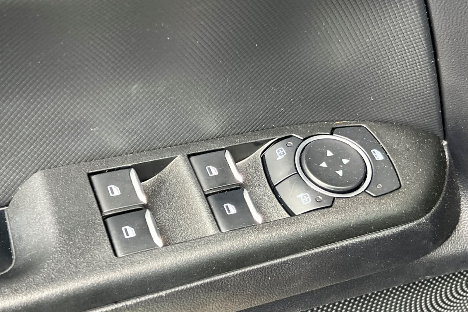 Thumbnail: 2025 Ford Bronco Sport - 13