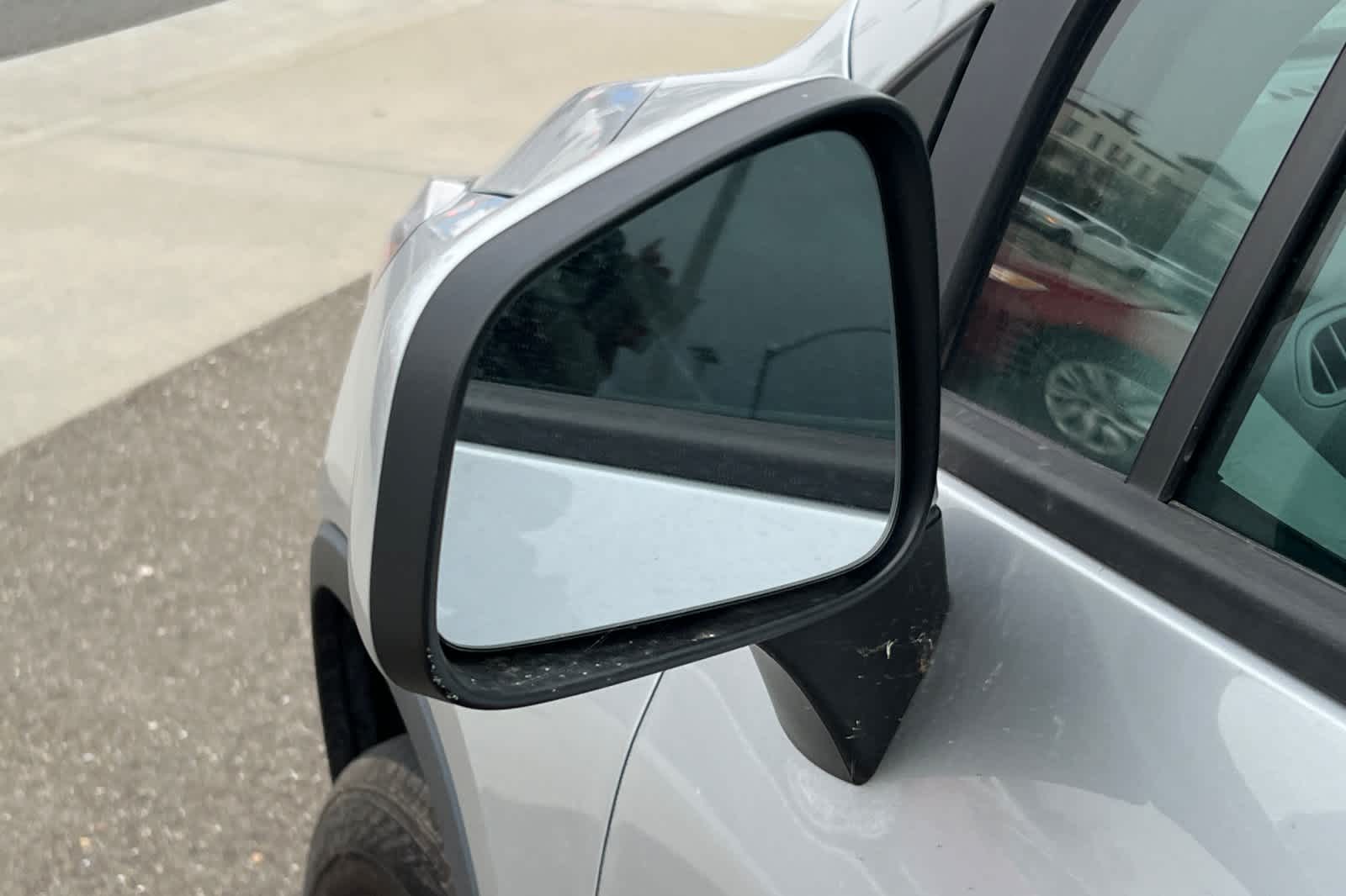 Thumbnail: 2021 Chevrolet Trax - 20