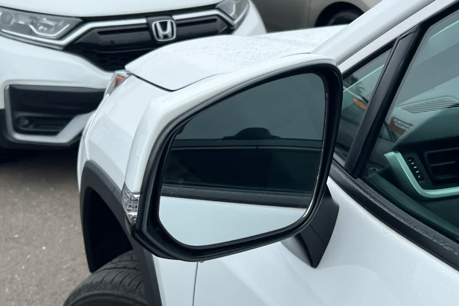 Thumbnail: 2023 Toyota RAV4 - 20