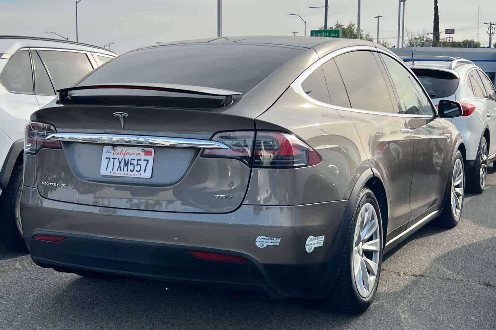 Thumbnail: 2016 Tesla Model X - 4