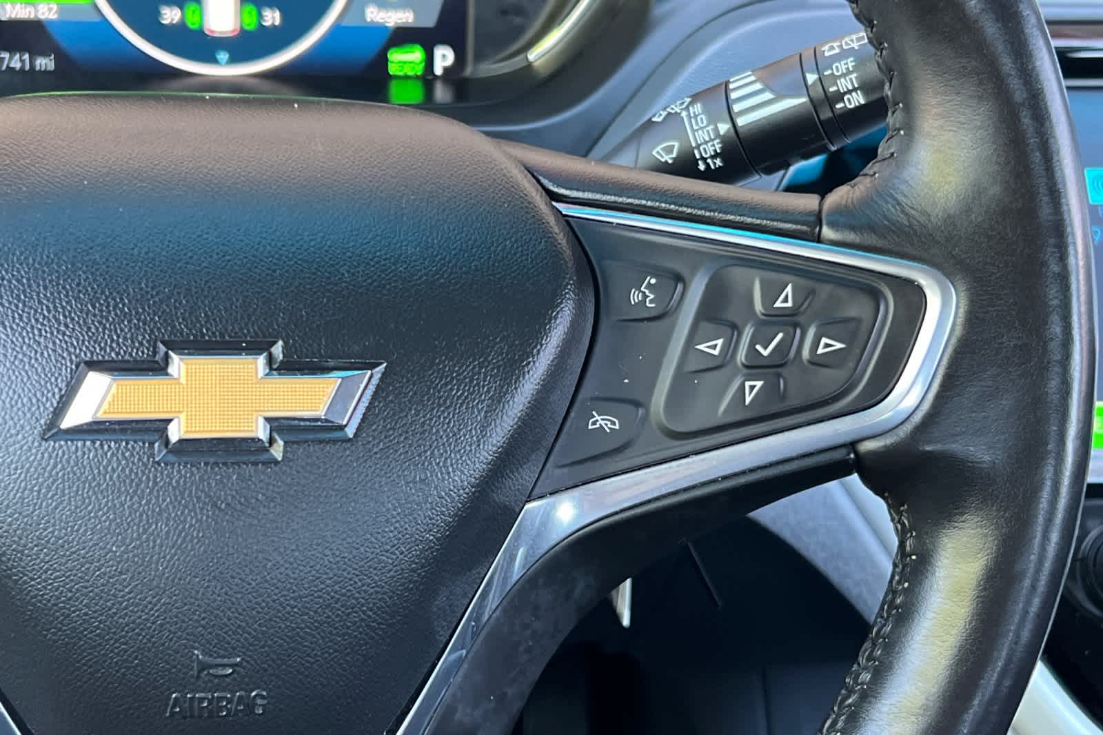 Thumbnail: 2017 Chevrolet Bolt EV - 27