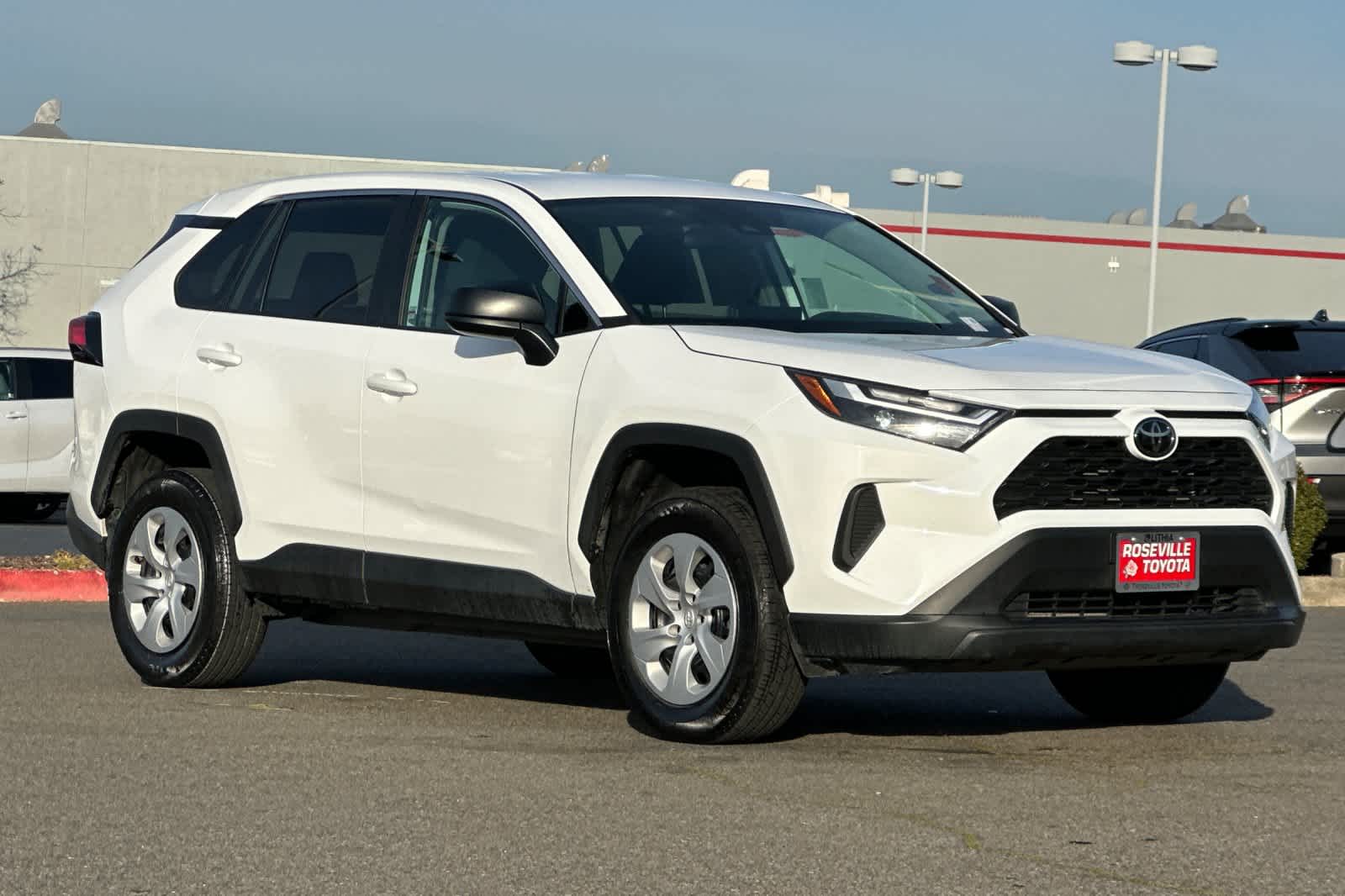 Thumbnail: 2024 Toyota RAV4 - 5