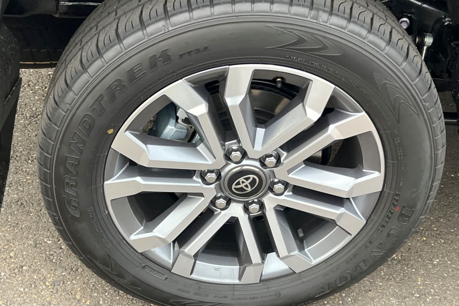 Thumbnail: 2025 Toyota 4Runner - 14