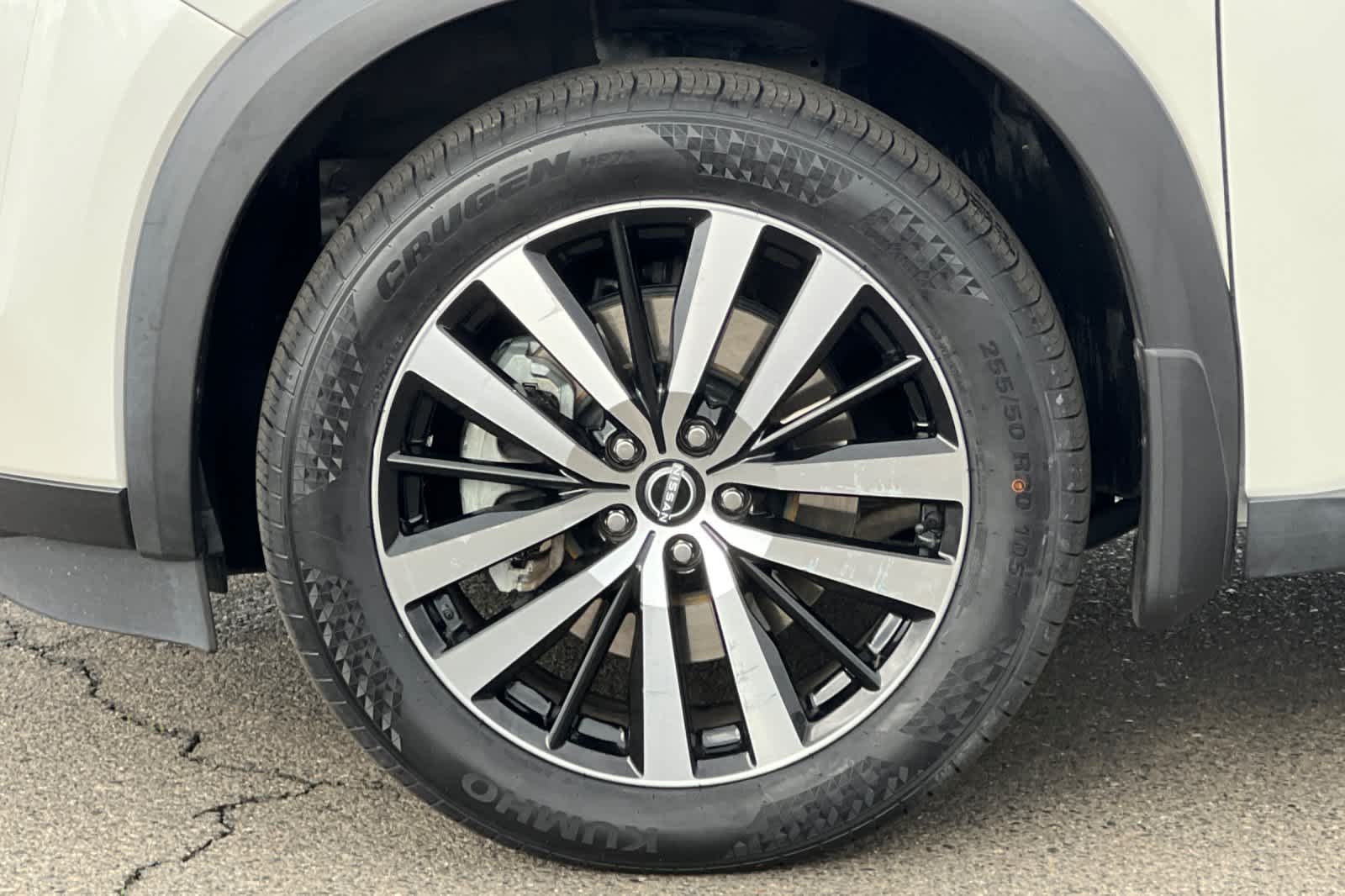 Thumbnail: 2023 Nissan Pathfinder - 27