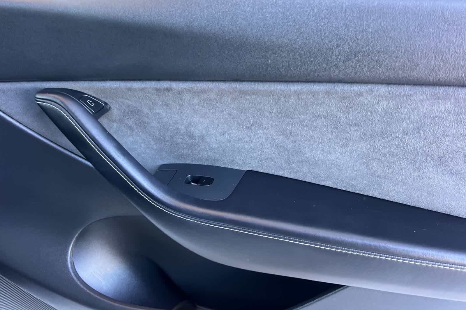 Thumbnail: 2021 Tesla Model Y - 19