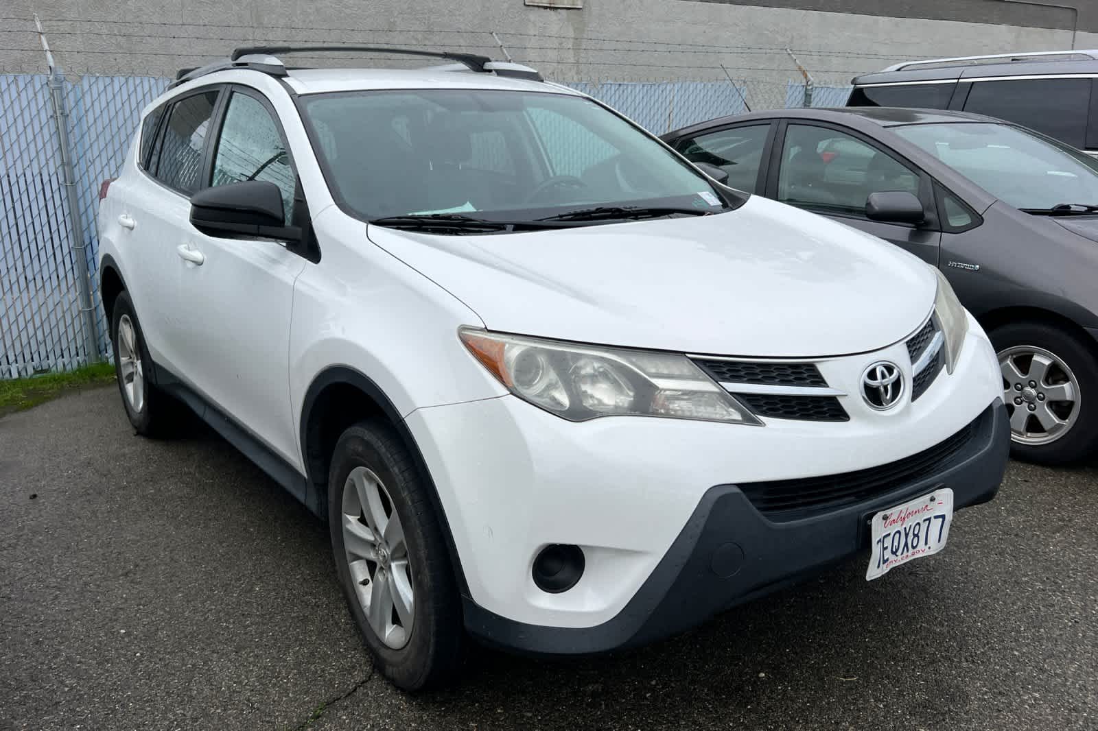 Thumbnail: 2014 Toyota RAV4 - 3