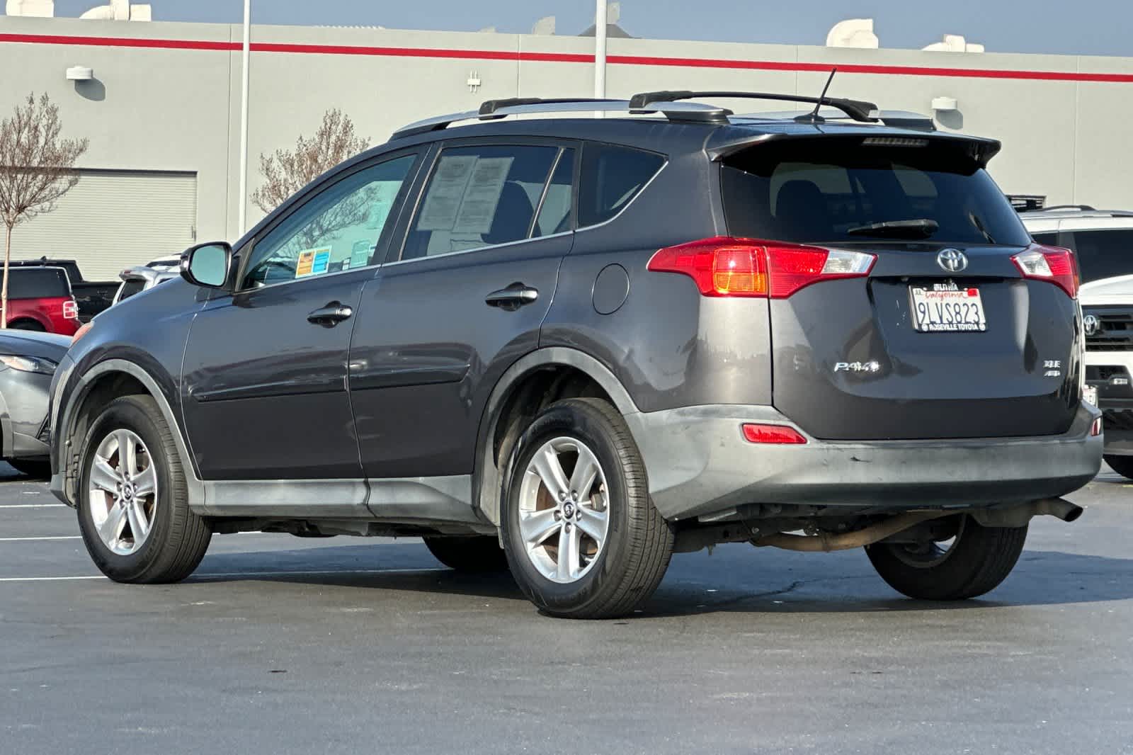 Thumbnail: 2015 Toyota RAV4 - 7