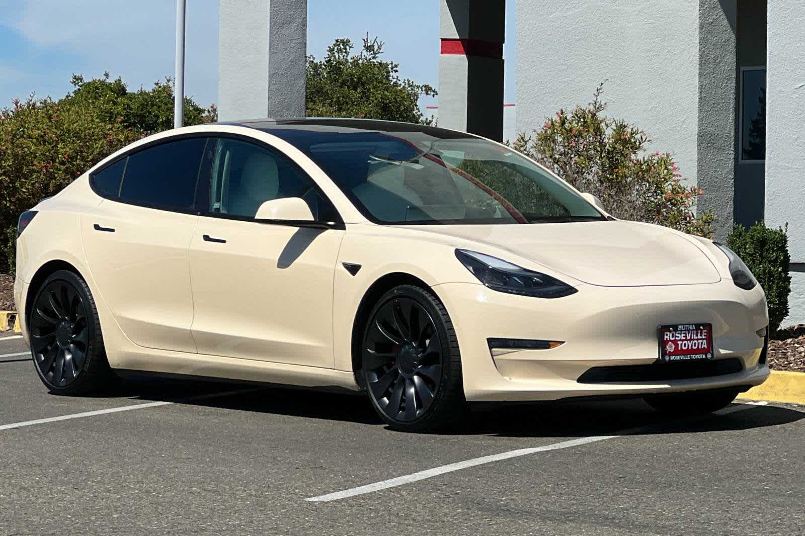 2022 Tesla Model 3 Performance 5