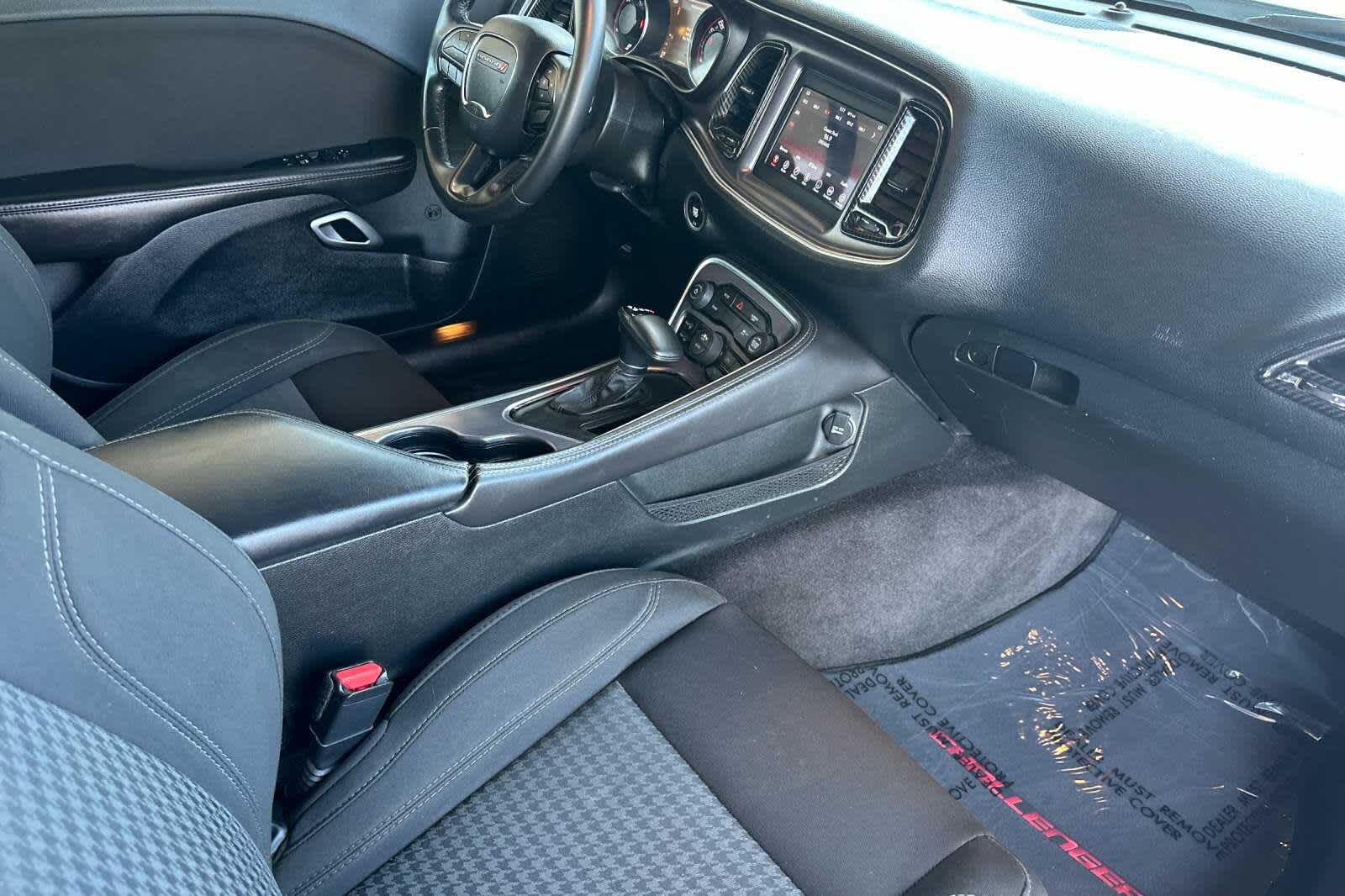 Thumbnail: 2018 Dodge Challenger - 16