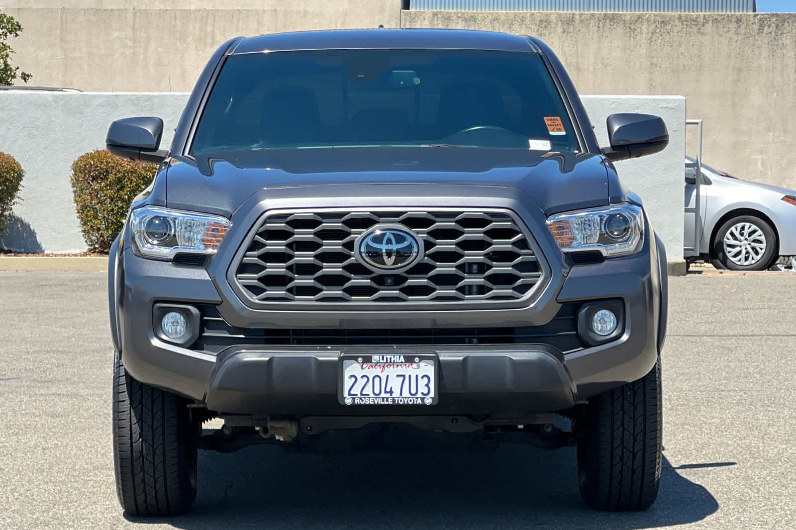 Thumbnail: 2023 Toyota Tacoma - 10