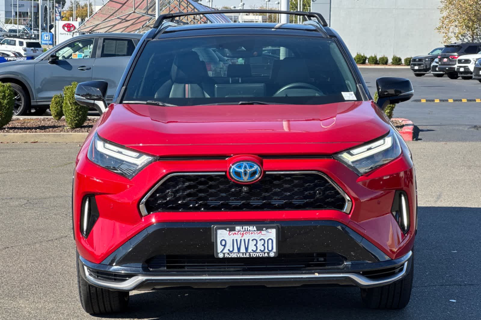 Thumbnail: 2024 Toyota RAV4 - 10