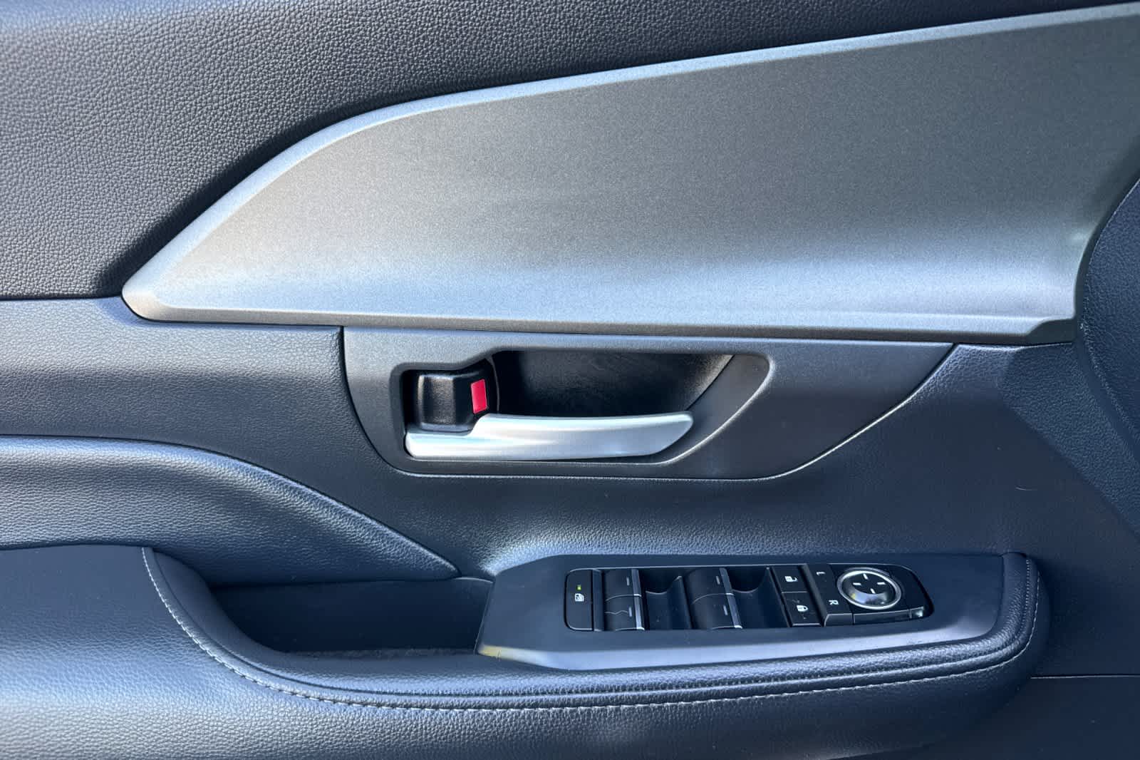 Thumbnail: 2024 Toyota Grand Highlander - 12