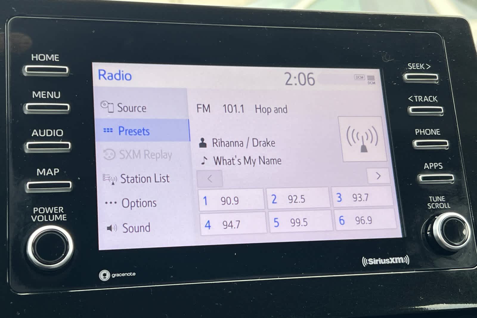 Thumbnail: 2023 Toyota Camry - 18
