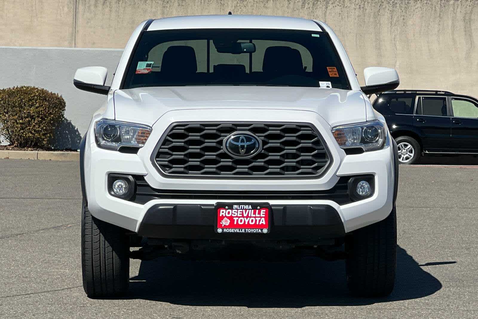 2023 Toyota Tacoma TRD Off-Road 10