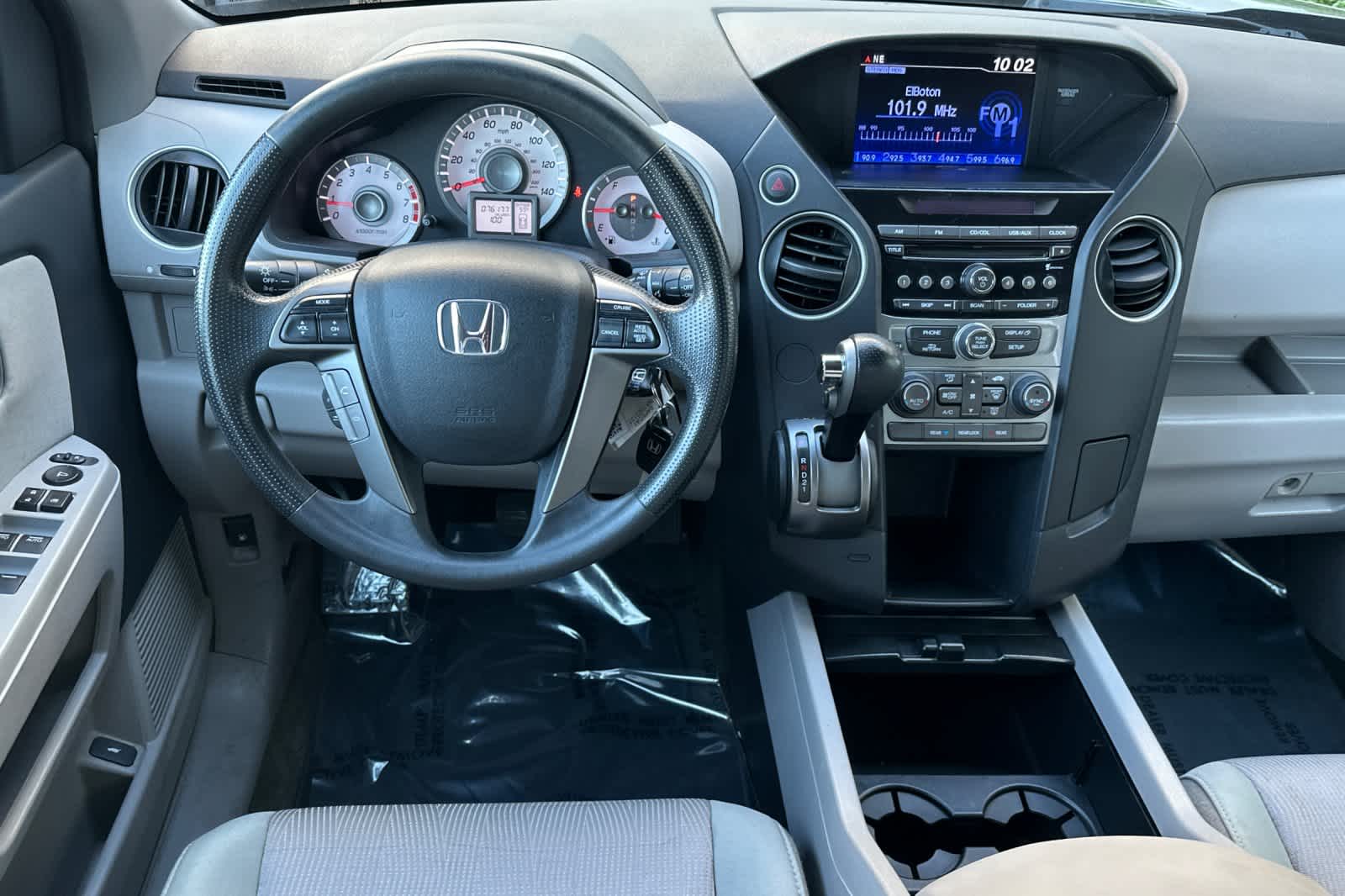 Thumbnail: 2015 Honda Pilot - 15