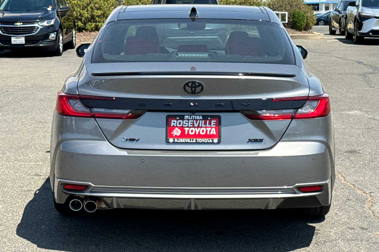 2025 Toyota Camry XSE 7