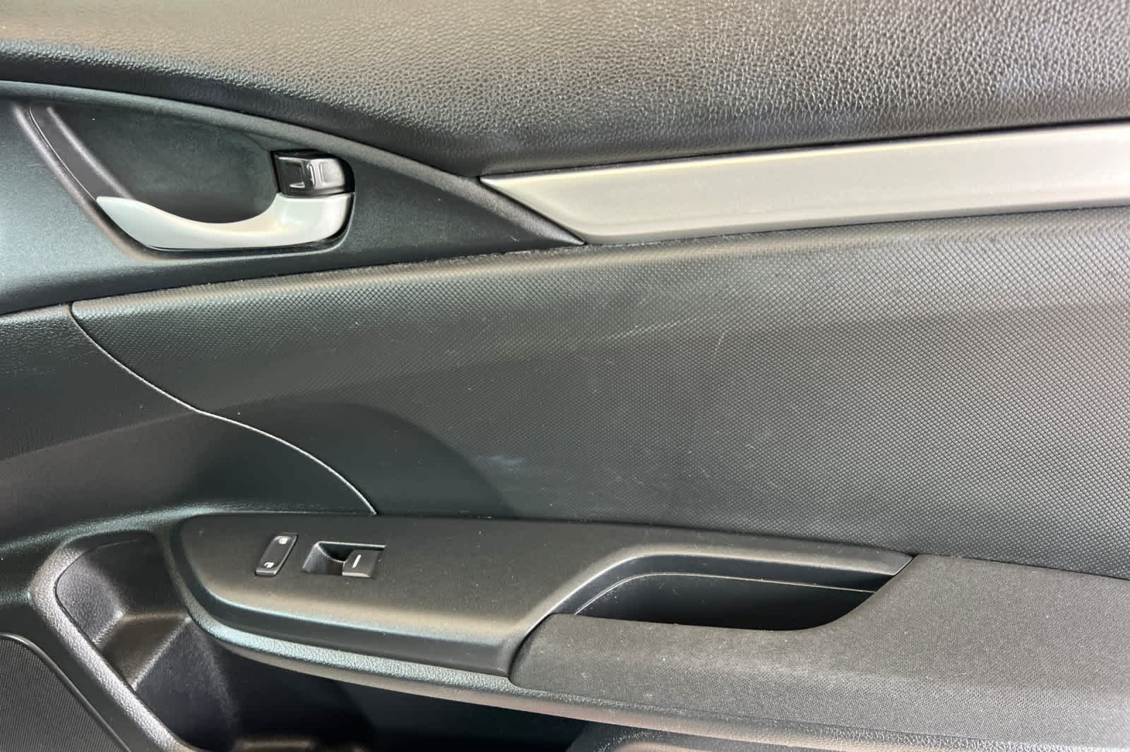 Thumbnail: 2016 Honda Civic - 16