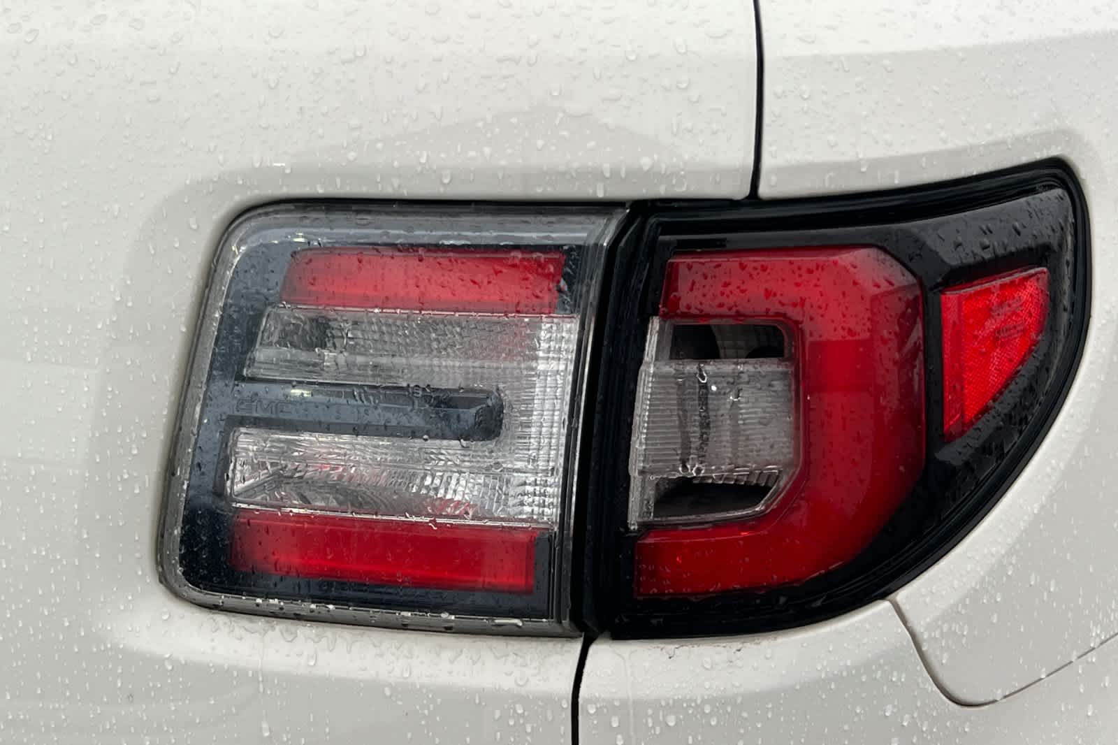 Thumbnail: 2014 GMC Acadia - 14