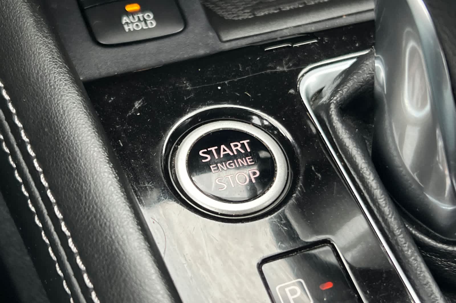 Thumbnail: 2023 Nissan Kicks - 23