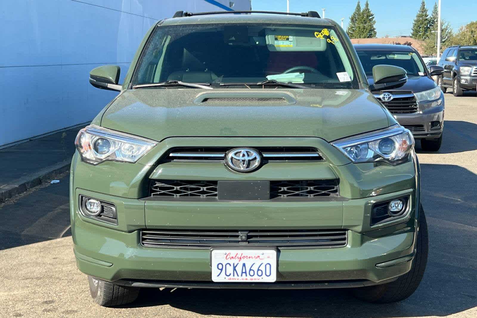 Thumbnail: 2022 Toyota 4Runner - 6