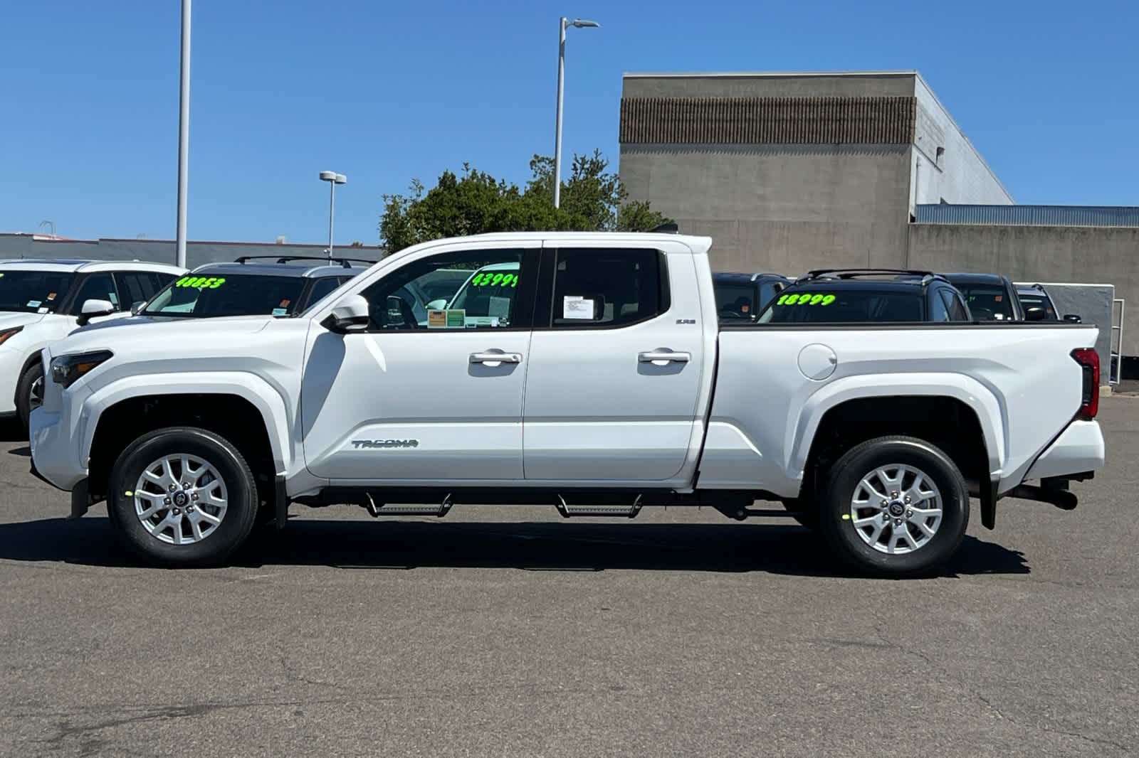 Thumbnail: 2025 Toyota Tacoma - 5