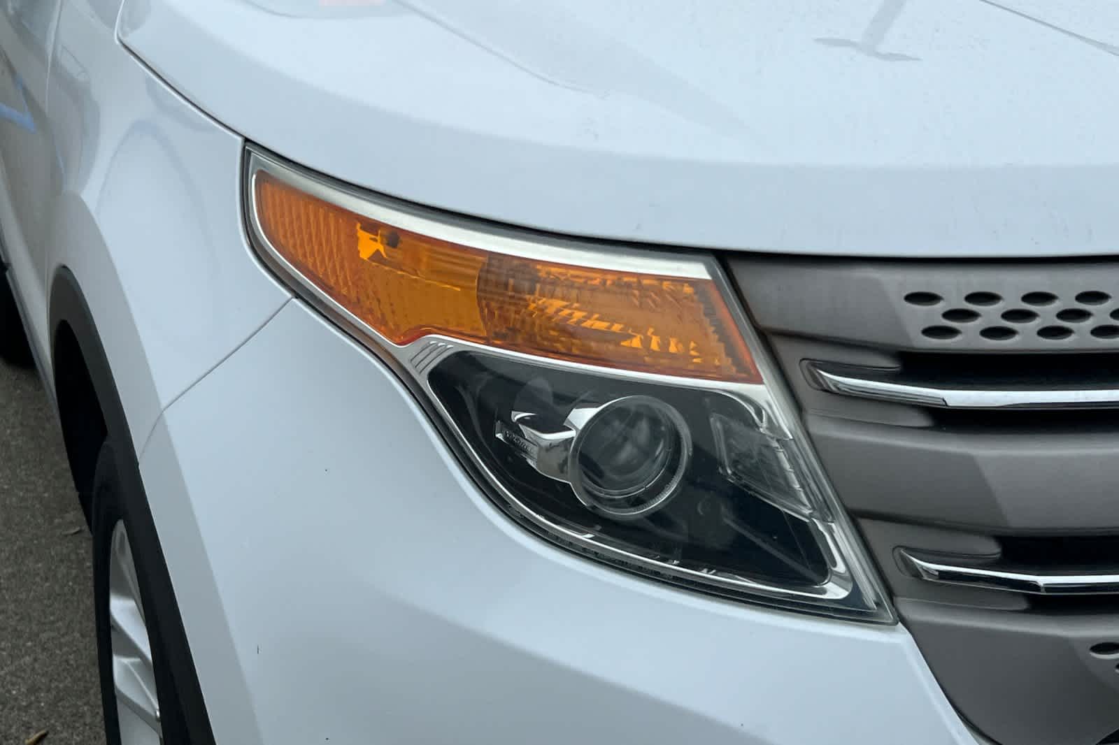 Thumbnail: 2015 Ford Explorer - 8